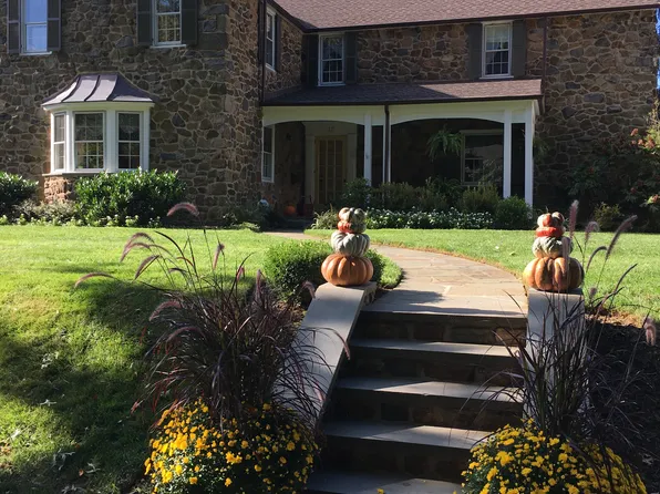 12 Granite Rd, Wilmington, DE 19803