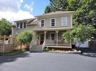 5 1/2 Pleasant St, Maynard, MA 01754