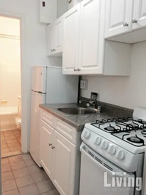 Rented by Living New York | media 11