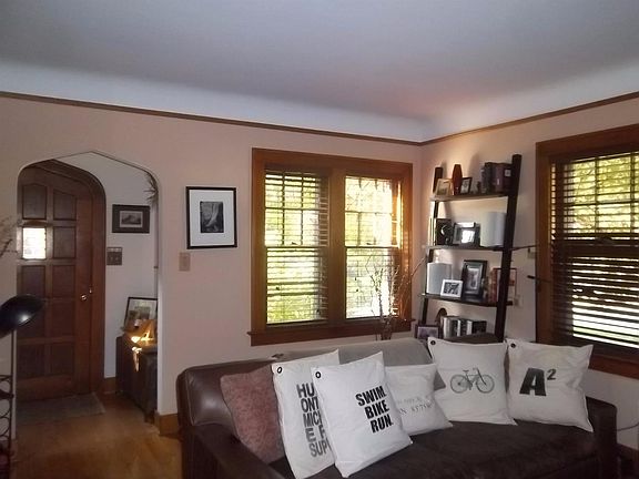 5th image of 1208 Linwood Ave
