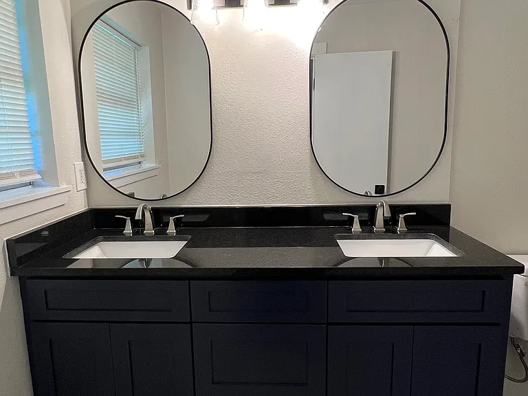 14784 FM 121 — Photo 22