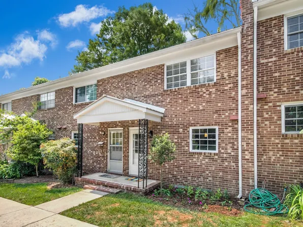 506 N Greensboro St APT 5, Carrboro, NC 27510