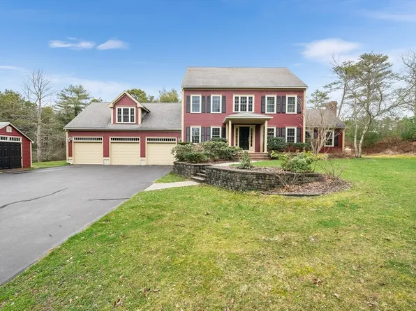34 Noreast Ln, Plymouth, MA 02360