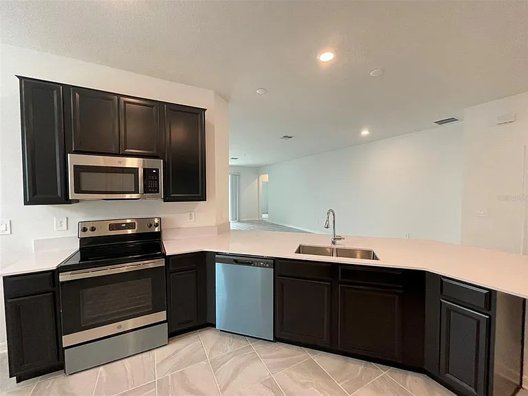 835 Ofanto Way — Photo 18