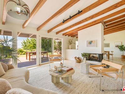 3554 Berry Dr, Studio City, CA, 91604