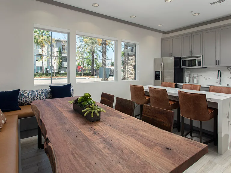 The Grove Apartments — Photo 29