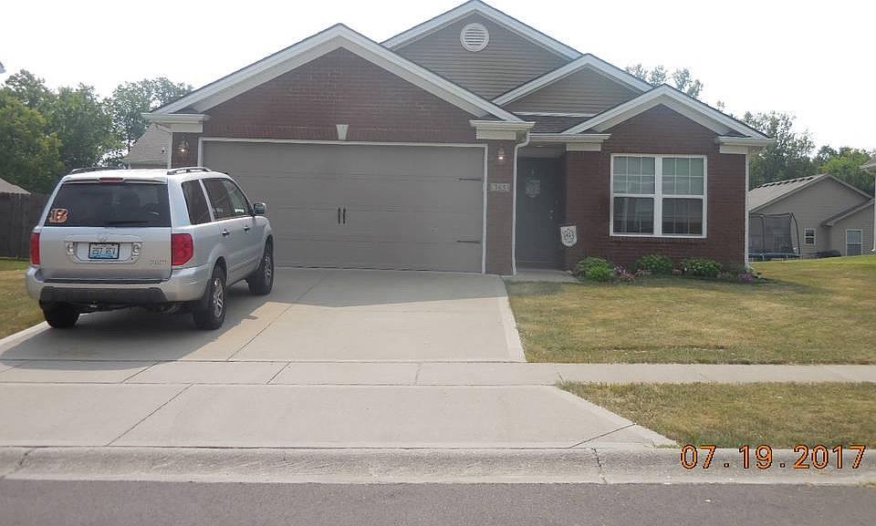 1st image of 365 Oxford Cir