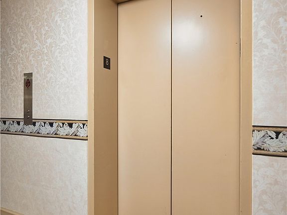 3rd image of 1500 Cochran Rd APT 812