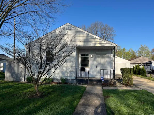 1413 N Wellington St, South Bend, IN 46628