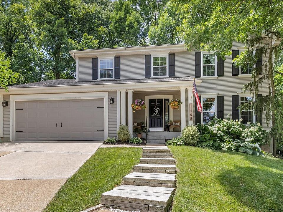 11298 Briarstone Dr, Saint Louis, MO 63126 Zillow