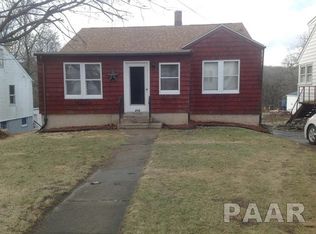 215 N Harrison St, Bartonville, IL