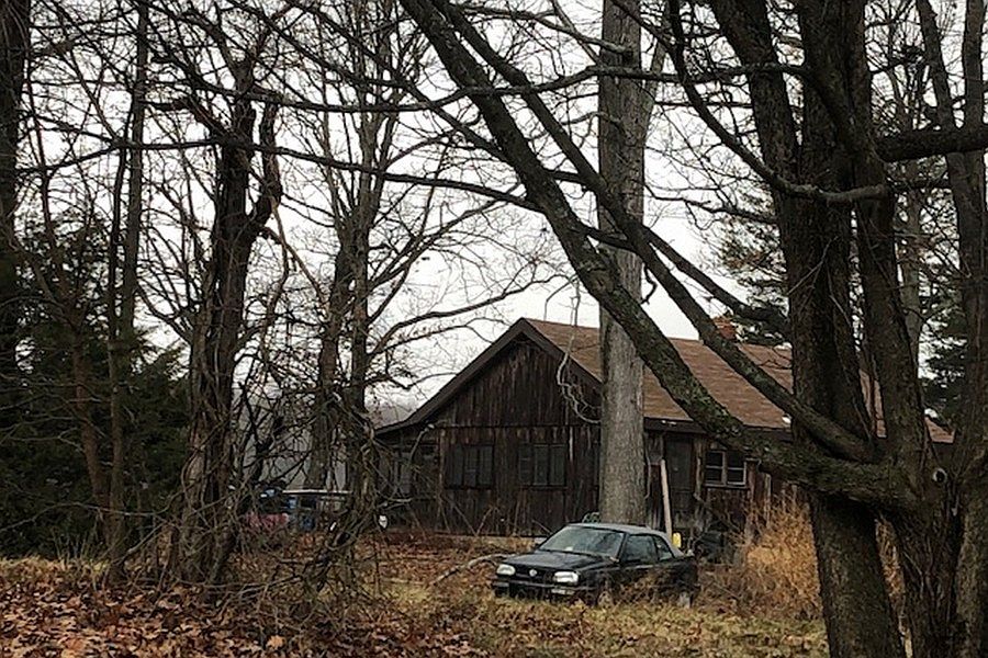 2nd image of 176 Indian Point Rd