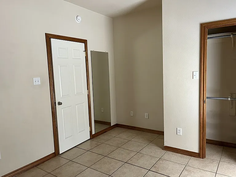 1708 Monroe St #203 — Photo 5