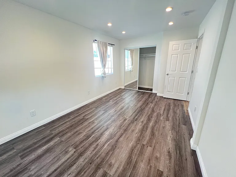 1141 Tobias Dr — Photo 7