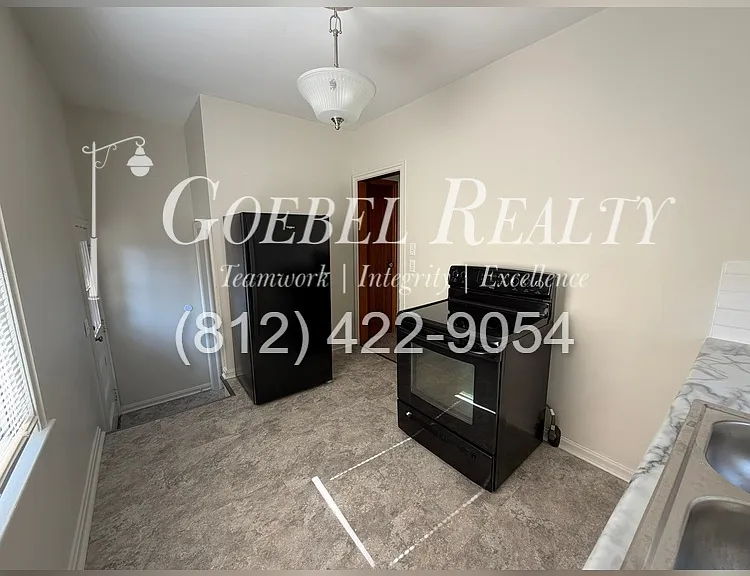 2059 E Tennessee St — Photo 7