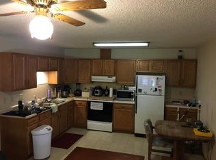 124 W Main St APT 2, Belle Plaine, MN 56011
