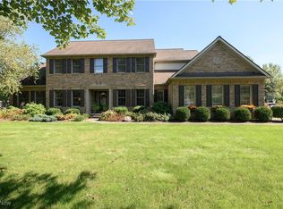 4866 Earlscourt Cir NW, Canton, OH