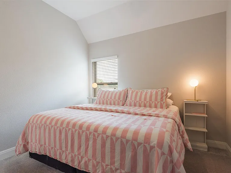 12305 Lostwood Cir — Photo 19