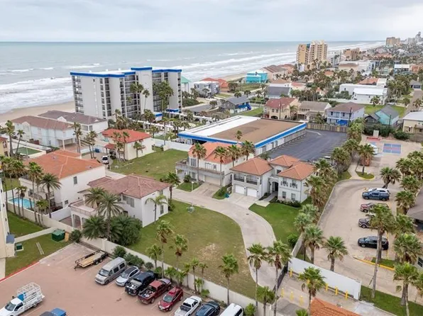 102 E Villa Doce Dr, South Padre Island, TX 78597