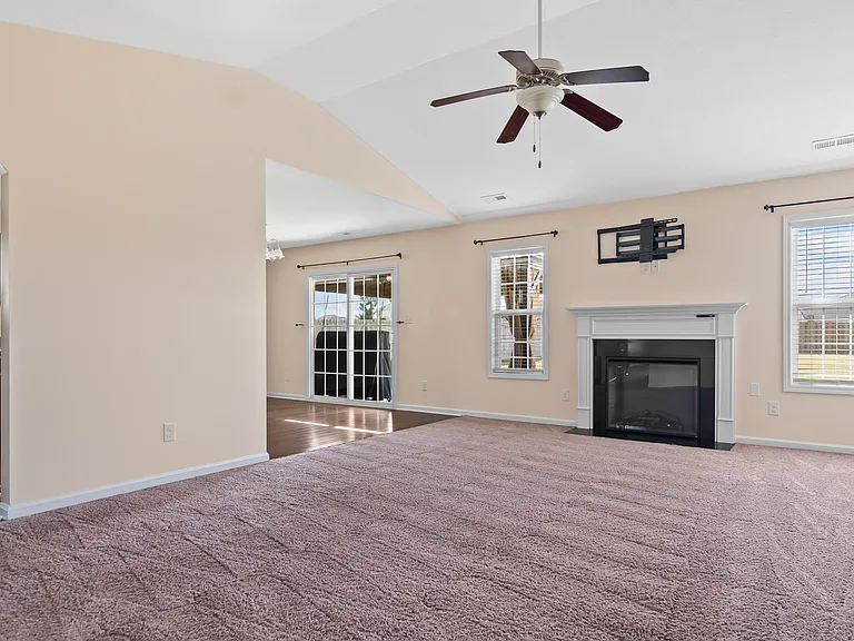132 Prelude Dr — Photo 4
