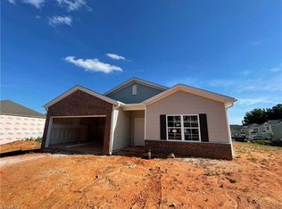 4250 Honeysuckle Vine Dr, Winston Salem, NC 27106