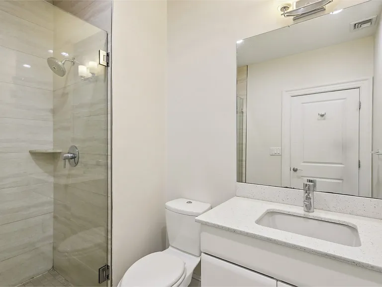 1471 Beacon St #2 — Photo 7