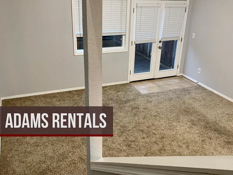 220 Israel Rd SW — Photo 8