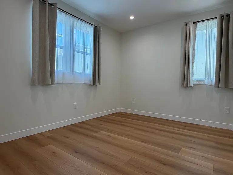1045 Sonora Ave — Photo 15