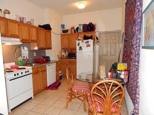 1st image of 1621 W Diamond St #1STFL