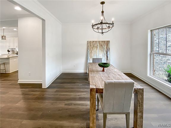 3rd image of 1805 Willow Oak Cir