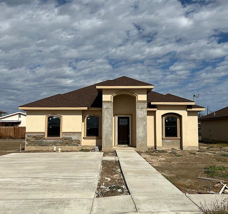 1st image of 3022 Uriel Dr