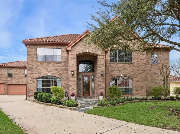 58 Pebble Beach Ct, Jersey Village, TX 77064