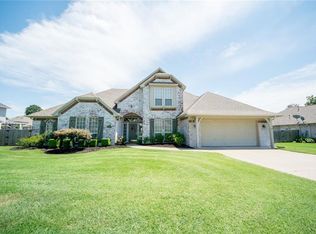 4183 Kingsbury Cv, Springdale, AR 72762