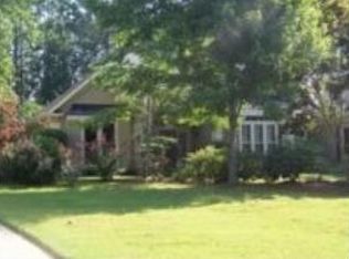 810 Muirfield Ct, Woodstock, GA 30189