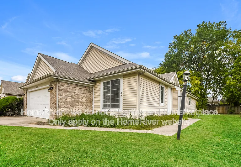 18578 Piers End Dr — Photo 2