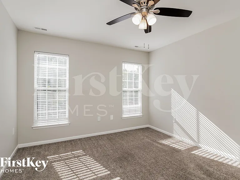 4017 Eastford Ct — Photo 8