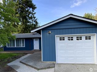 621 Brookdale Road E, Tacoma, WA 98445