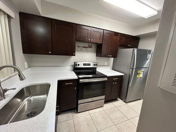 151 Ivy Ln APT A