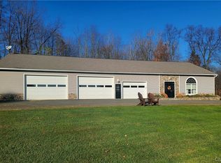8409 Hoyt Rd, Weedsport, NY 13166