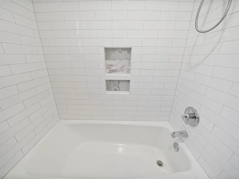 1726 Ashford Hollow Ln — Photo 21