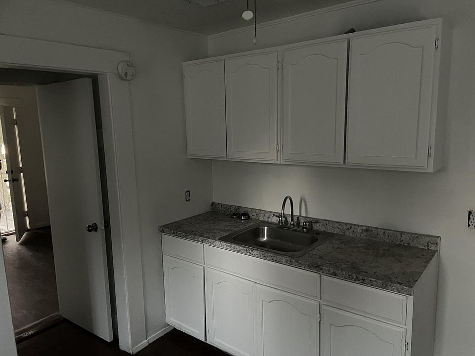 1st image of 1430 1/2 N Soto St