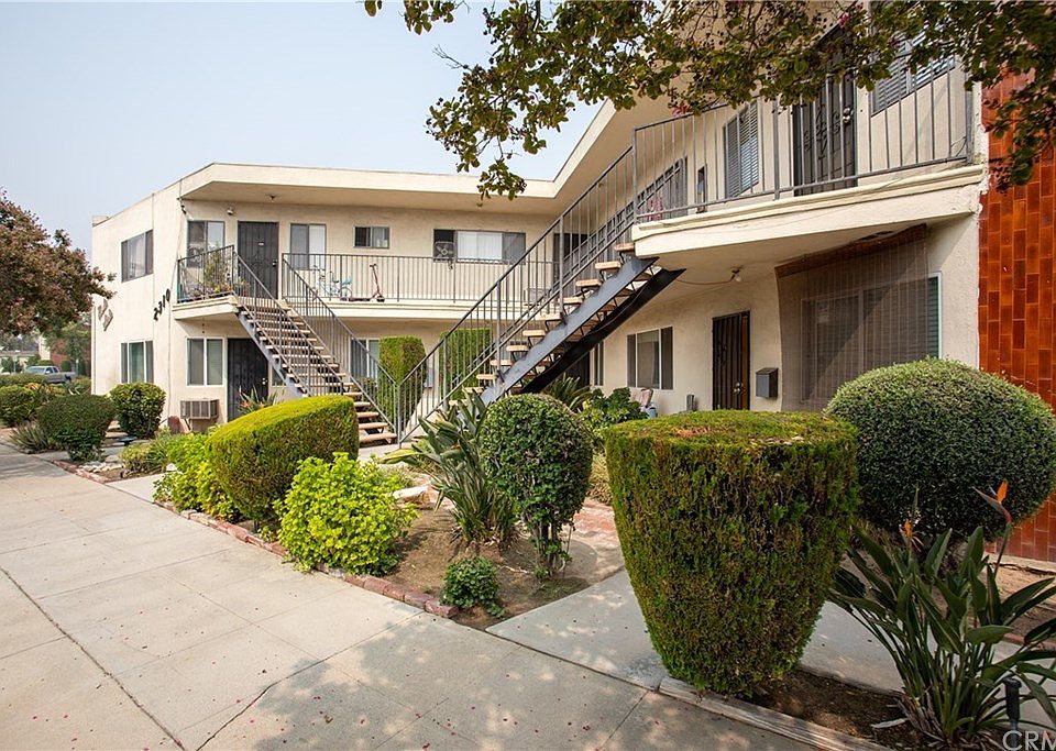 1st image of 2310 Washington Cir #B