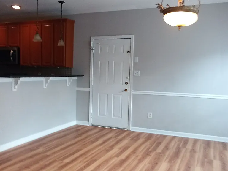 403 Saint Dunstans Ct — Photo 18