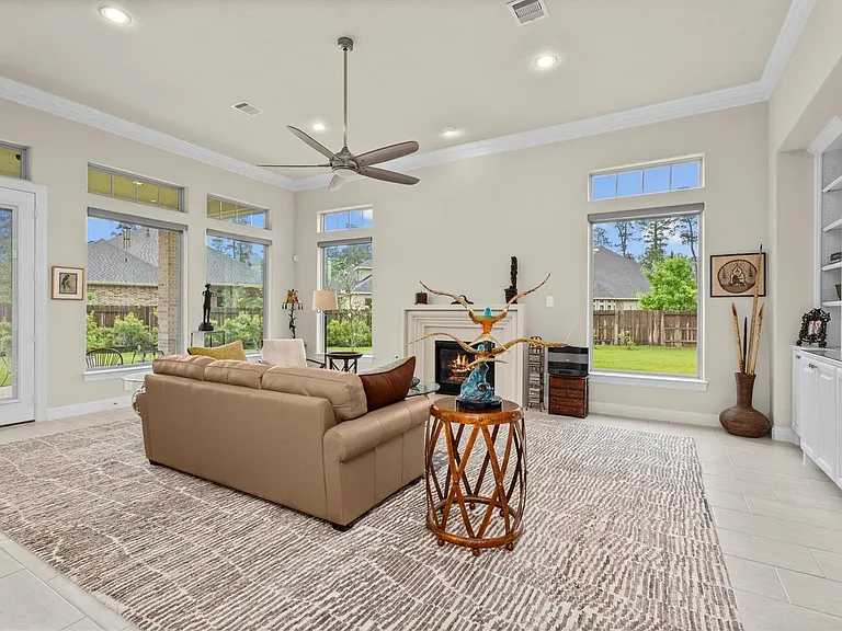 122 Coral Bells Ct — Photo 17