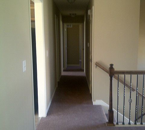 3rd image of 1608 NW Hilltop Ln