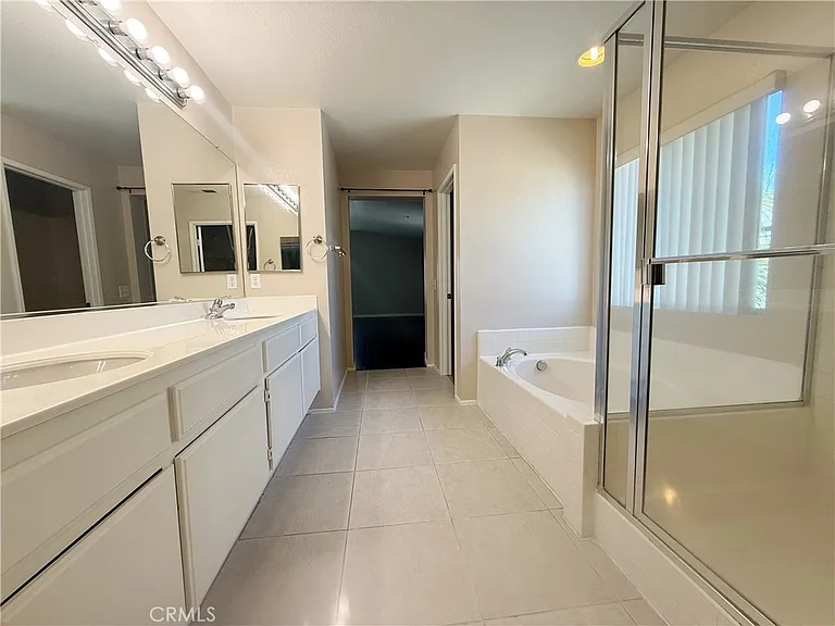 6569 Gladiola St — Photo 26