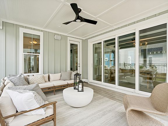 7th image of this home