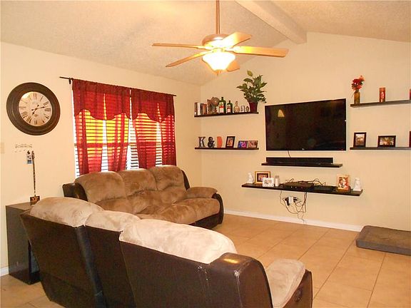 2nd image of 3733 Scranton Ln
