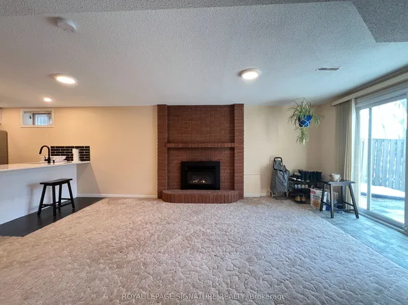 12 Tanglewood Trl #Basement, Markham, ON L3T 6V4