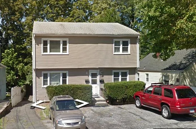 104 Highview Ave #B
